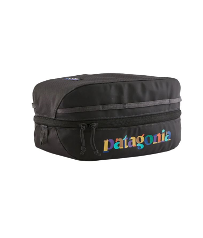 PATAGONIA NECESER BLACK HOLE CUBE 6L UNITY TEXT / INK BLACK