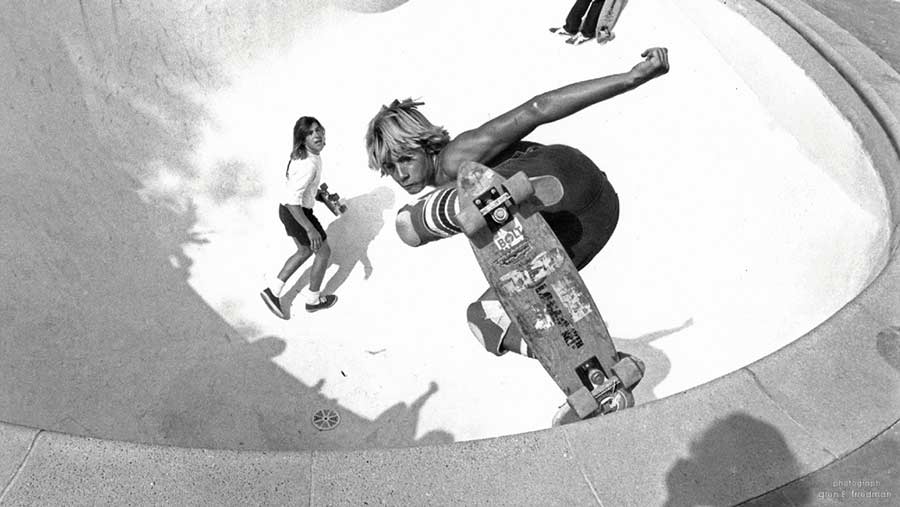 los amos del dogtown skateboard lords of Dogtown and z boy documental completo full skate
